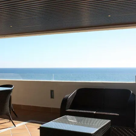 105 - Two-bedroom Beach *