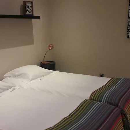 105 - Two-bedroom Beach Estepona